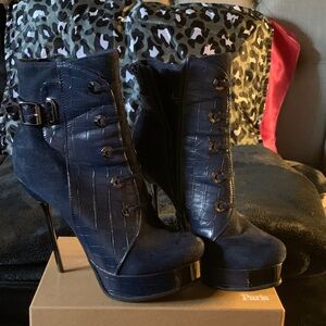 Elegant Navy Ankle Boots